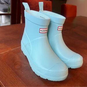 Light blue kids rain boots - worn once